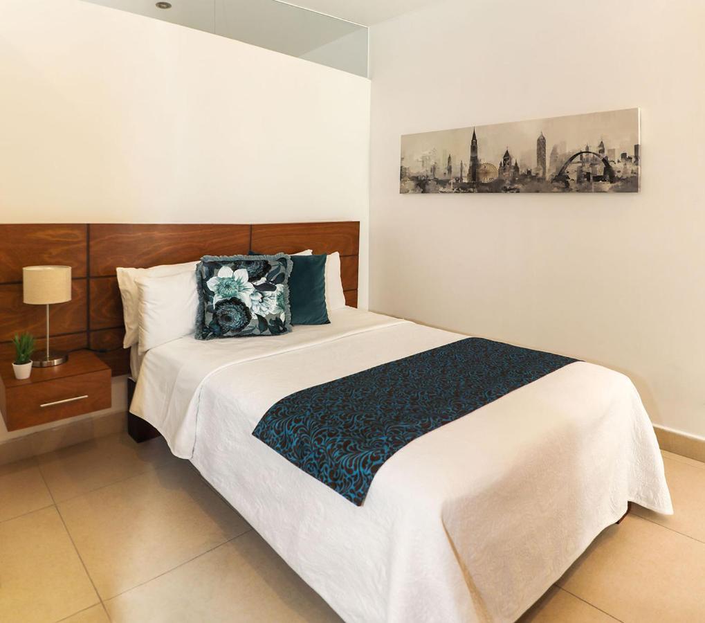 Zimmer Suites Агуаскальентес Экстерьер фото